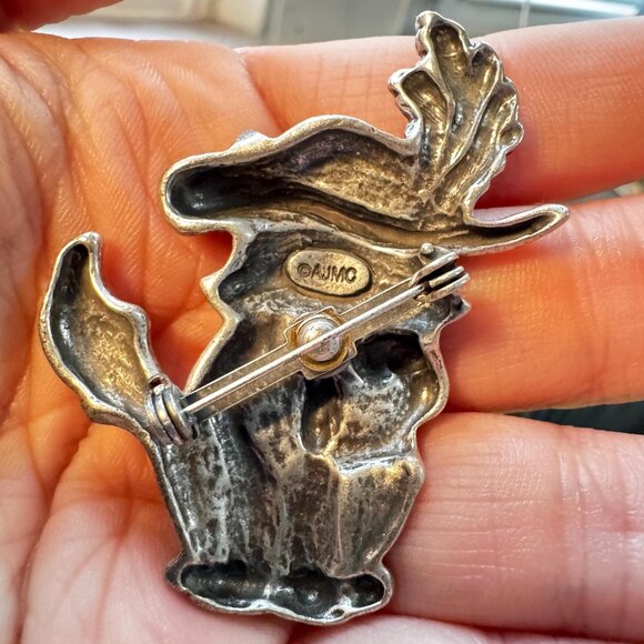 Cat Brooch – Vintage AJMC Red Hat Kitty Enamel Pin - Picture 3 of 7